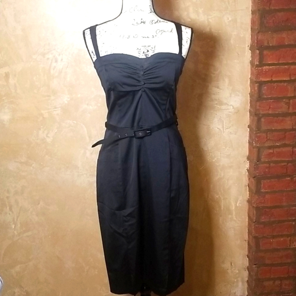 Black strap dress (B2-3)